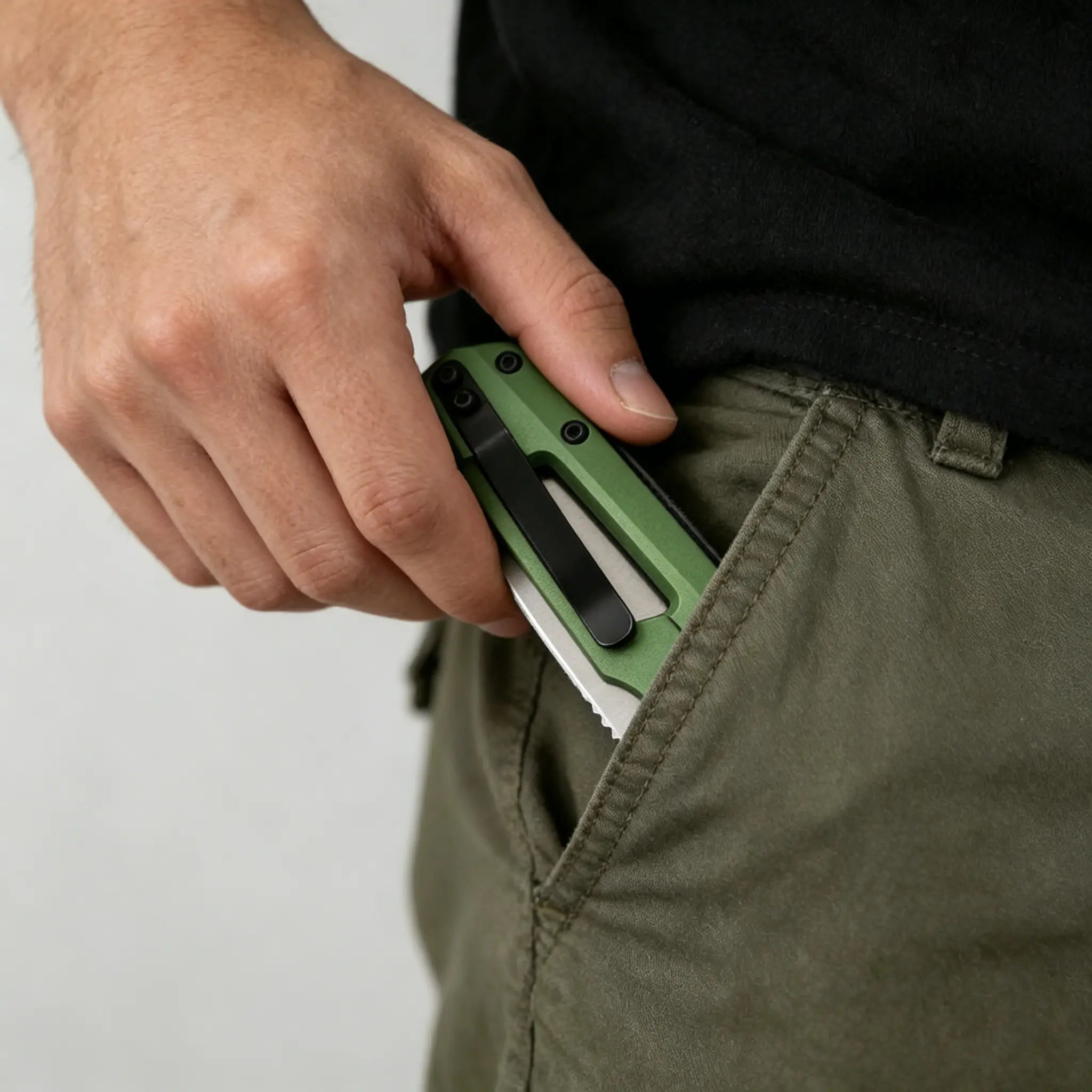 New Folding Pocket Knife with Aluminum Alloy Handle | Outdoor Camping EDC Pocket Knife with Smooth Opening, Perfect for Everyday Carry, Camping, Hiking and Survival, Parcel Opening Knife, Fruit Peeling Knife
